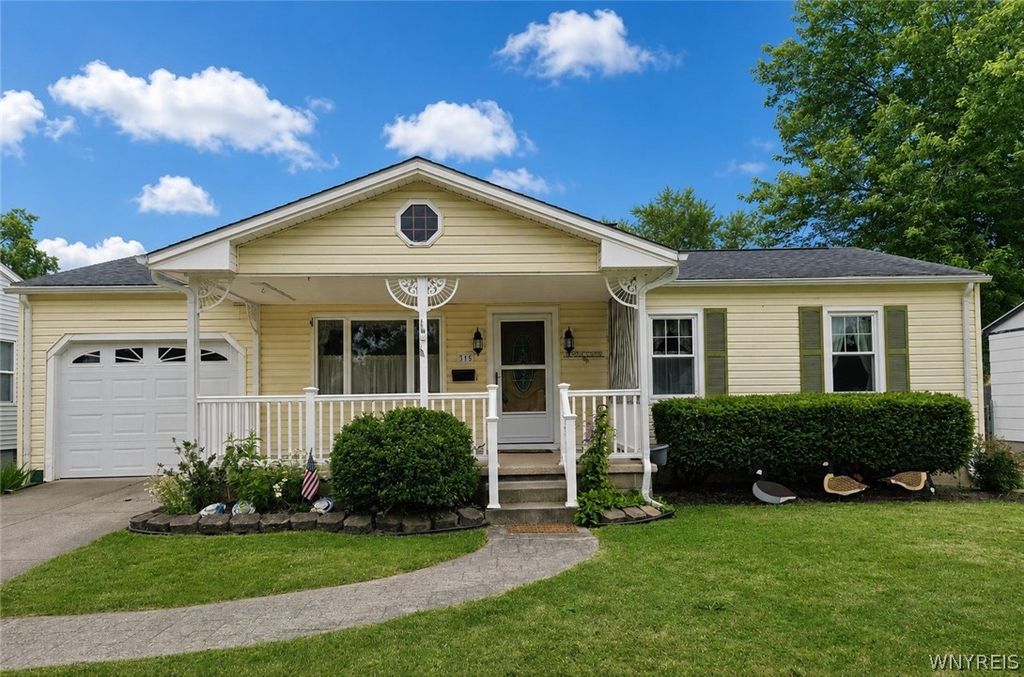 315 Desmond Drive, Tonawanda, NY 14150
