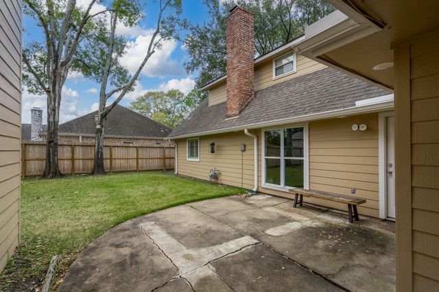 12107 Westmere Drive, Houston, TX 77077