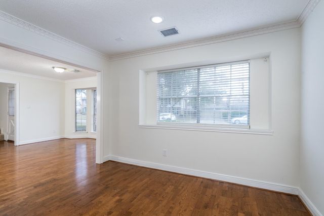 12107 Westmere Drive, Houston, TX 77077