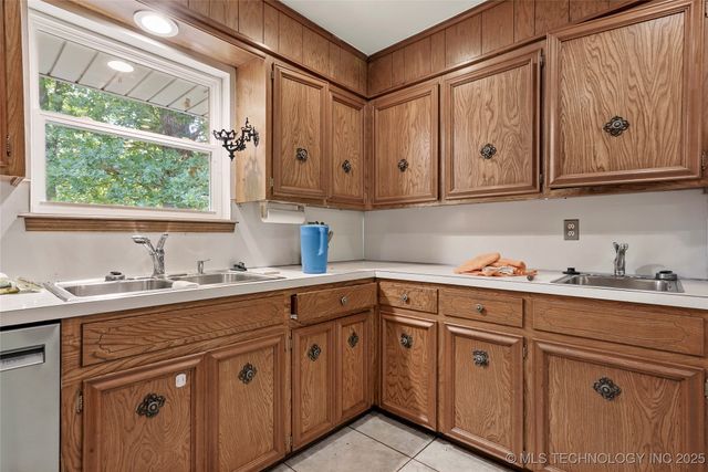 3740 E 104th Street, Tulsa, OK 74137