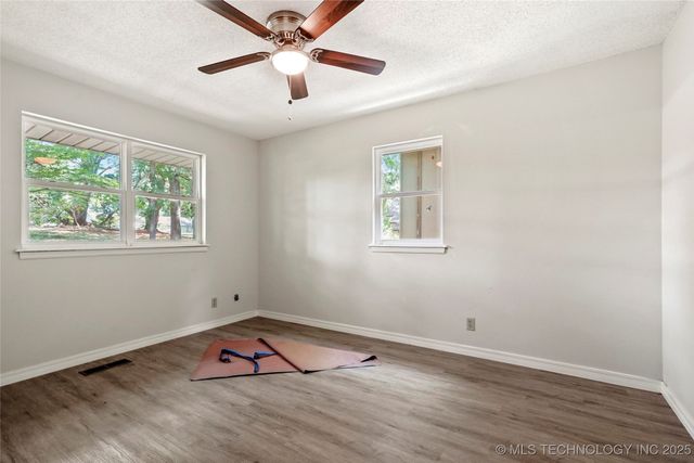 3740 E 104th Street, Tulsa, OK 74137