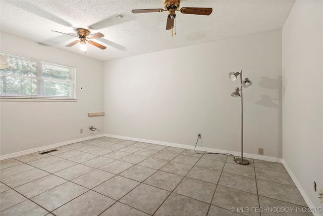 3740 E 104th Street, Tulsa, OK 74137