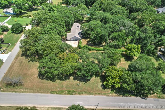 3740 E 104th Street, Tulsa, OK 74137