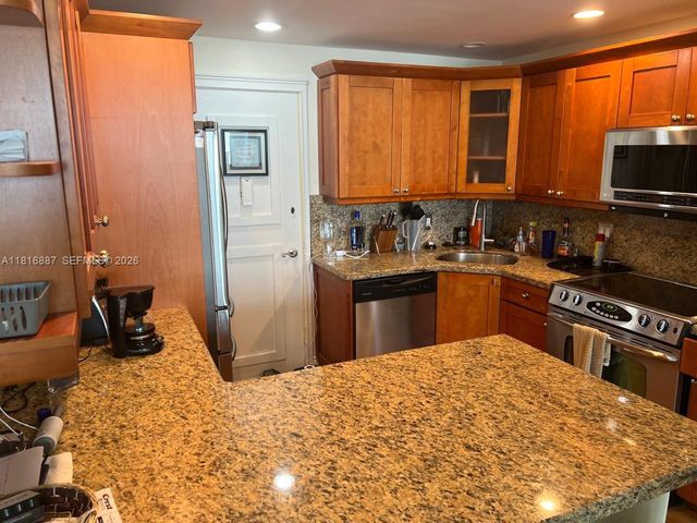 3505 S Ocean Drive 1010, Hollywood, FL 33019