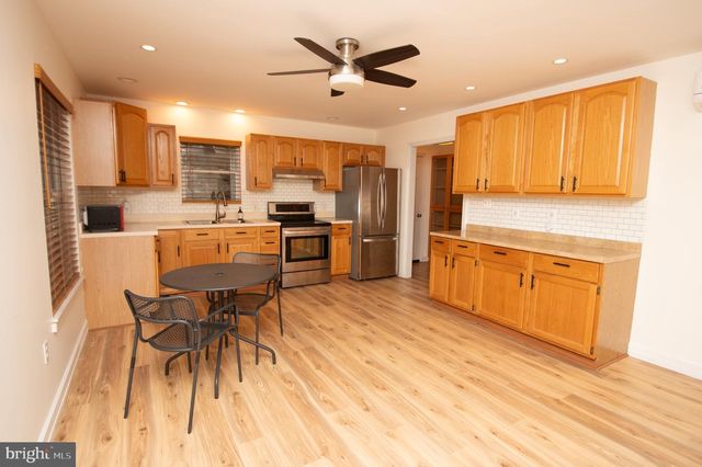 8165 W LINE RD, Delmar, DE 19940