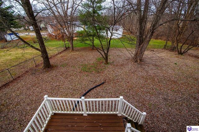 2630 Lake Road North, Radcliff, KY 40160