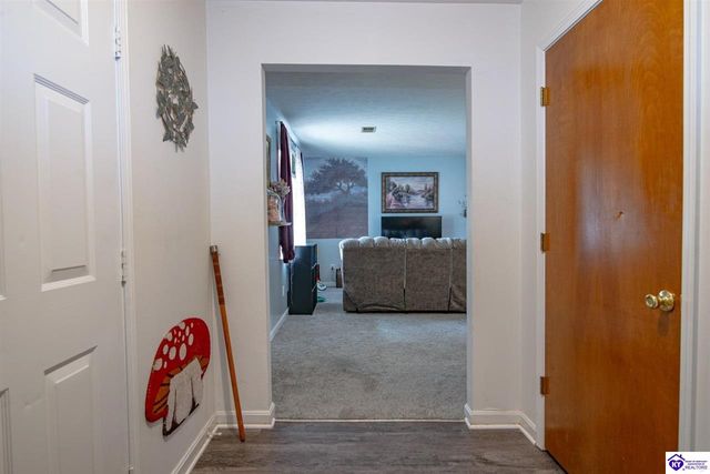 2630 Lake Road North, Radcliff, KY 40160