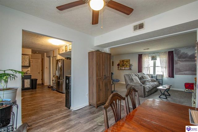 2630 Lake Road North, Radcliff, KY 40160