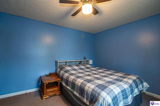 2630 Lake Road North, Radcliff, KY 40160