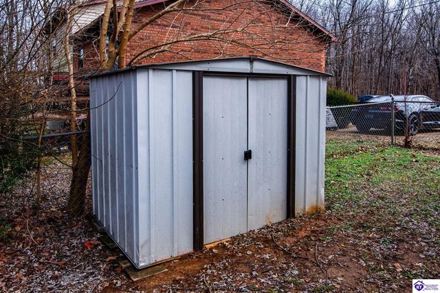 2630 Lake Road North, Radcliff, KY 40160