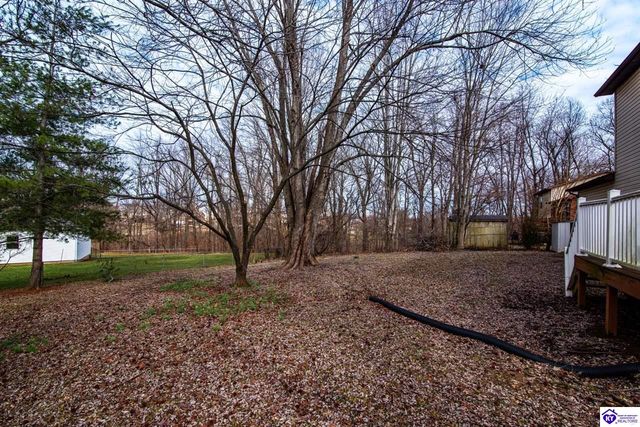 2630 Lake Road North, Radcliff, KY 40160