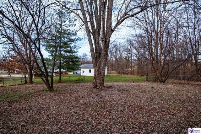 2630 Lake Road North, Radcliff, KY 40160