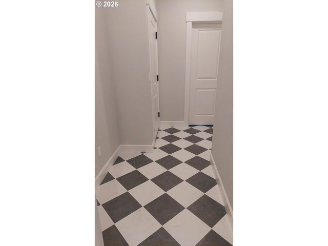 16438 Sw CAMBRIDGE Ln, Portland, OR 97224