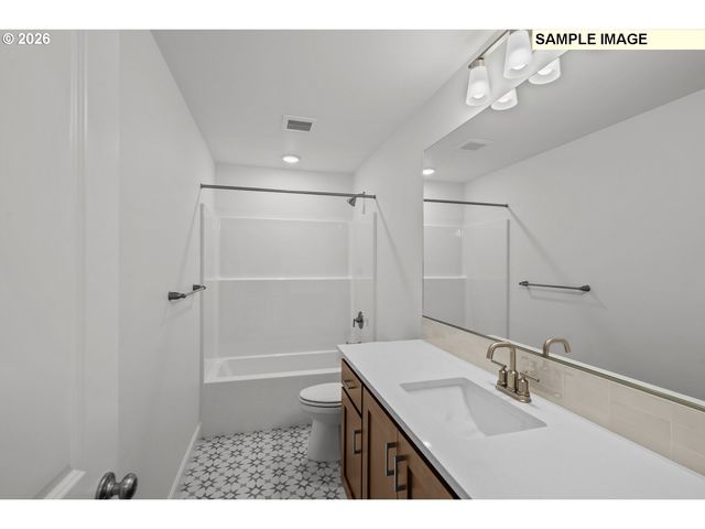 16438 Sw CAMBRIDGE Ln, Portland, OR 97224