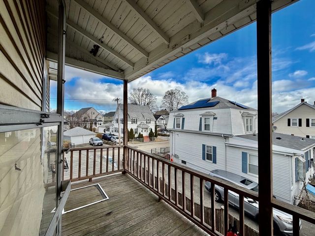 162 South St 2R, Quincy, MA 02169