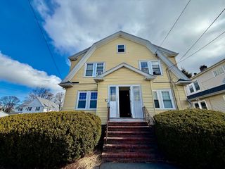 162 South St 2R, Quincy, MA 02169