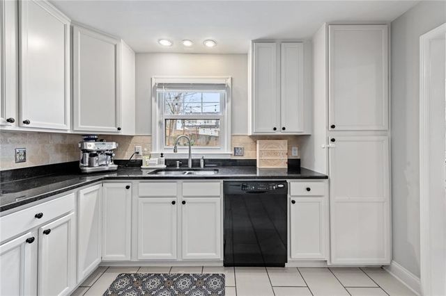 1481 Kenwood NW Avenue, Atlanta, GA 30309