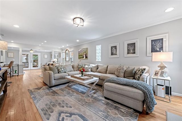 1481 Kenwood NW Avenue, Atlanta, GA 30309