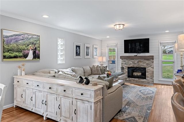 1481 Kenwood NW Avenue, Atlanta, GA 30309