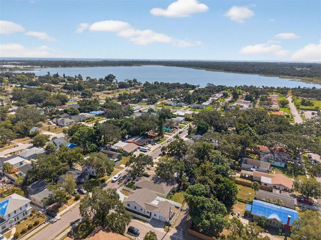 2401 19TH STREET S, St Petersburg, FL 33712