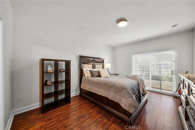 7132 Farralone 205, Canoga Park, CA 91303
