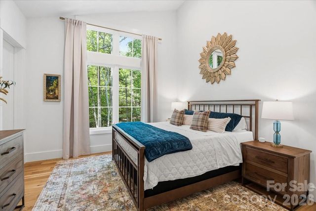984 Eagle Lake Drive, Brevard, NC 28712
