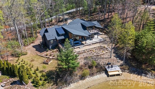 984 Eagle Lake Drive, Brevard, NC 28712