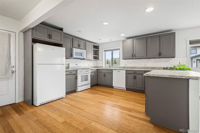 30 GCR 8945, Granby, CO 80446