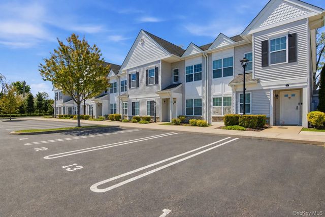 13 Spring Drive, Seaford, NY 11783