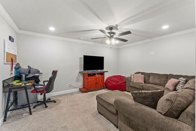 2902 SW Arlington Boulevard, Bentonville, AR 72713