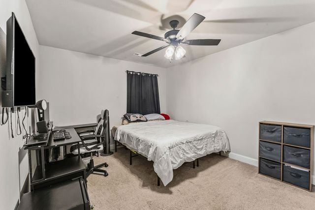 2902 SW Arlington Boulevard, Bentonville, AR 72713