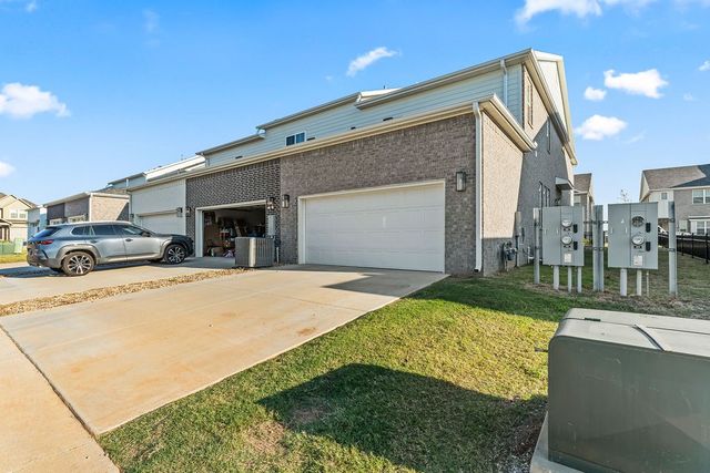 2902 SW Arlington Boulevard, Bentonville, AR 72713