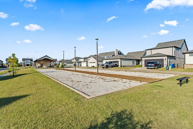 2902 SW Arlington Boulevard, Bentonville, AR 72713