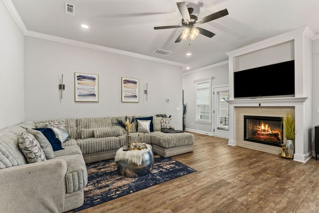 2902 SW Arlington Boulevard, Bentonville, AR 72713