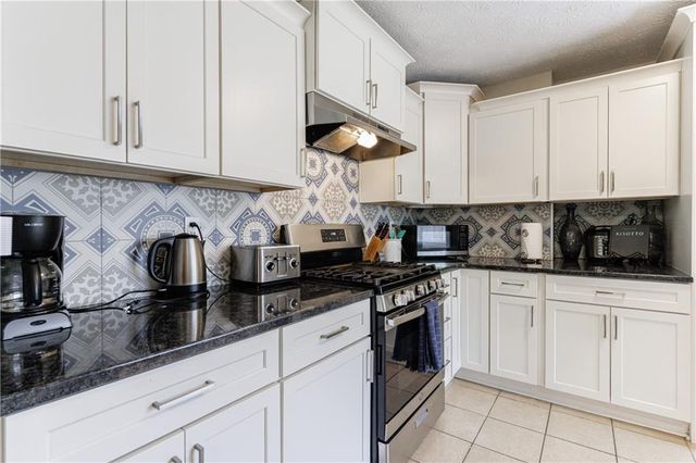 1218 Millstream Trail, Lawrenceville, GA 30044