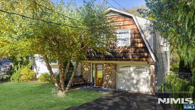 230 Washington Avenue, Westwood, NJ 07675