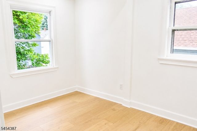 407 E 10Th Ave, Roselle Boro, NJ 07203