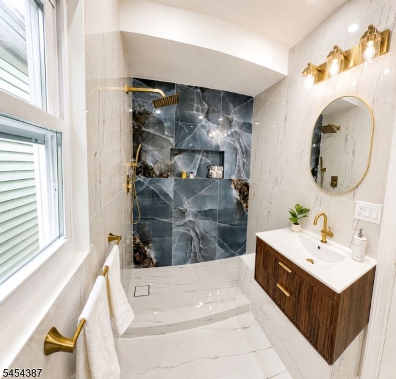 407 E 10Th Ave, Roselle Boro, NJ 07203 — photo 5