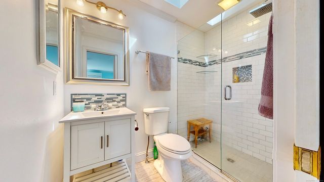 46 East Avenue, Milford, CT 06460