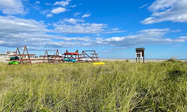 46 East Avenue, Milford, CT 06460