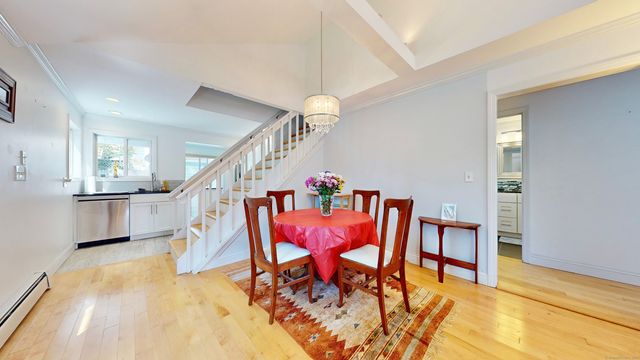 46 East Avenue, Milford, CT 06460