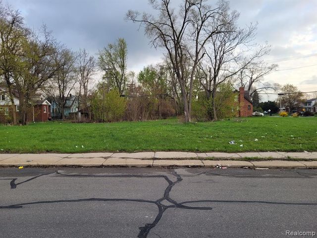 15335 Schoolcraft Street, Detroit, MI 48227