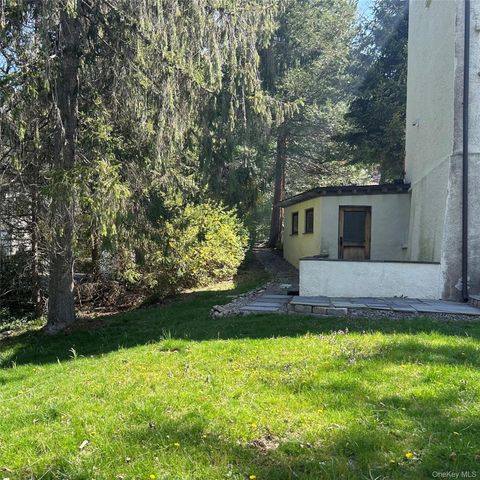 56 Clubhouse Road, Tuxedo Park, NY 10987