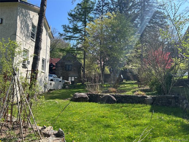 56 Clubhouse Road, Tuxedo Park, NY 10987