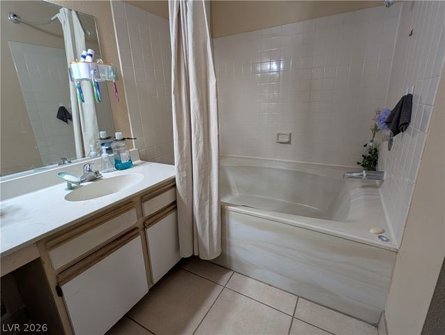 2200 South Fort Apache Road 1118, Las Vegas, NV 89117