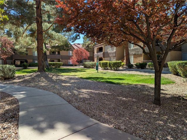 2200 South Fort Apache Road 1118, Las Vegas, NV 89117