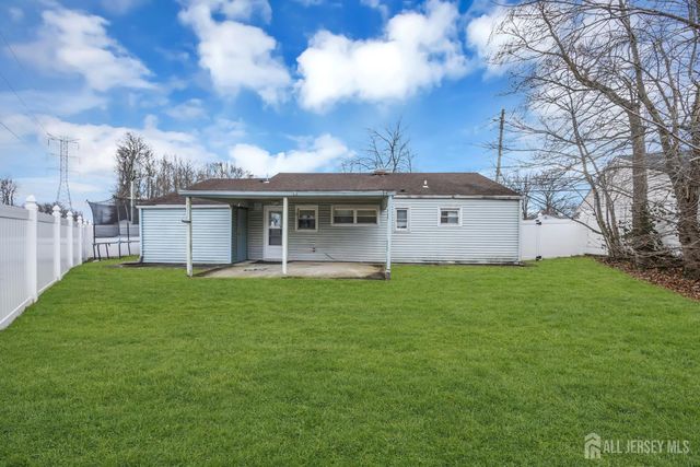 120 Winthrop Road, Edison, NJ 08817