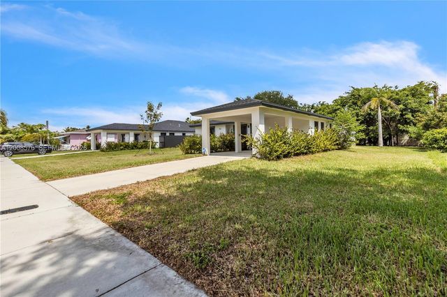 152 NW 18 St, Homestead, FL 33030