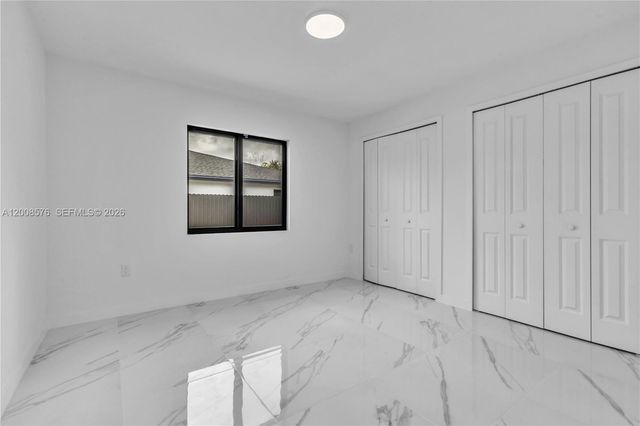 152 NW 18 St, Homestead, FL 33030