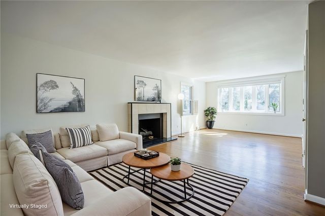 193 Georgian Court Road, Brighton, NY 14610